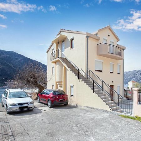 Apartments Donkovic Котор Екстериор снимка