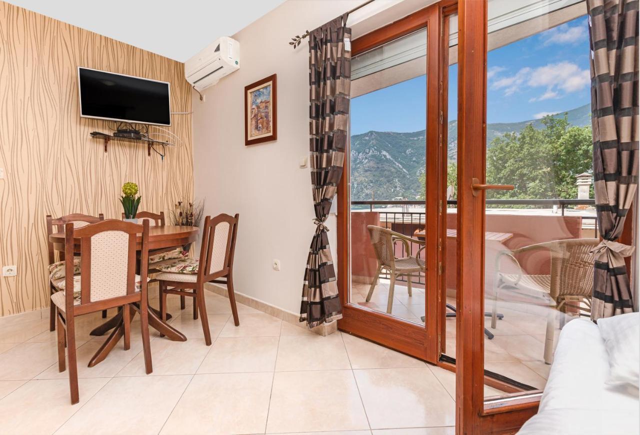 Apartments Donkovic Котор Екстериор снимка