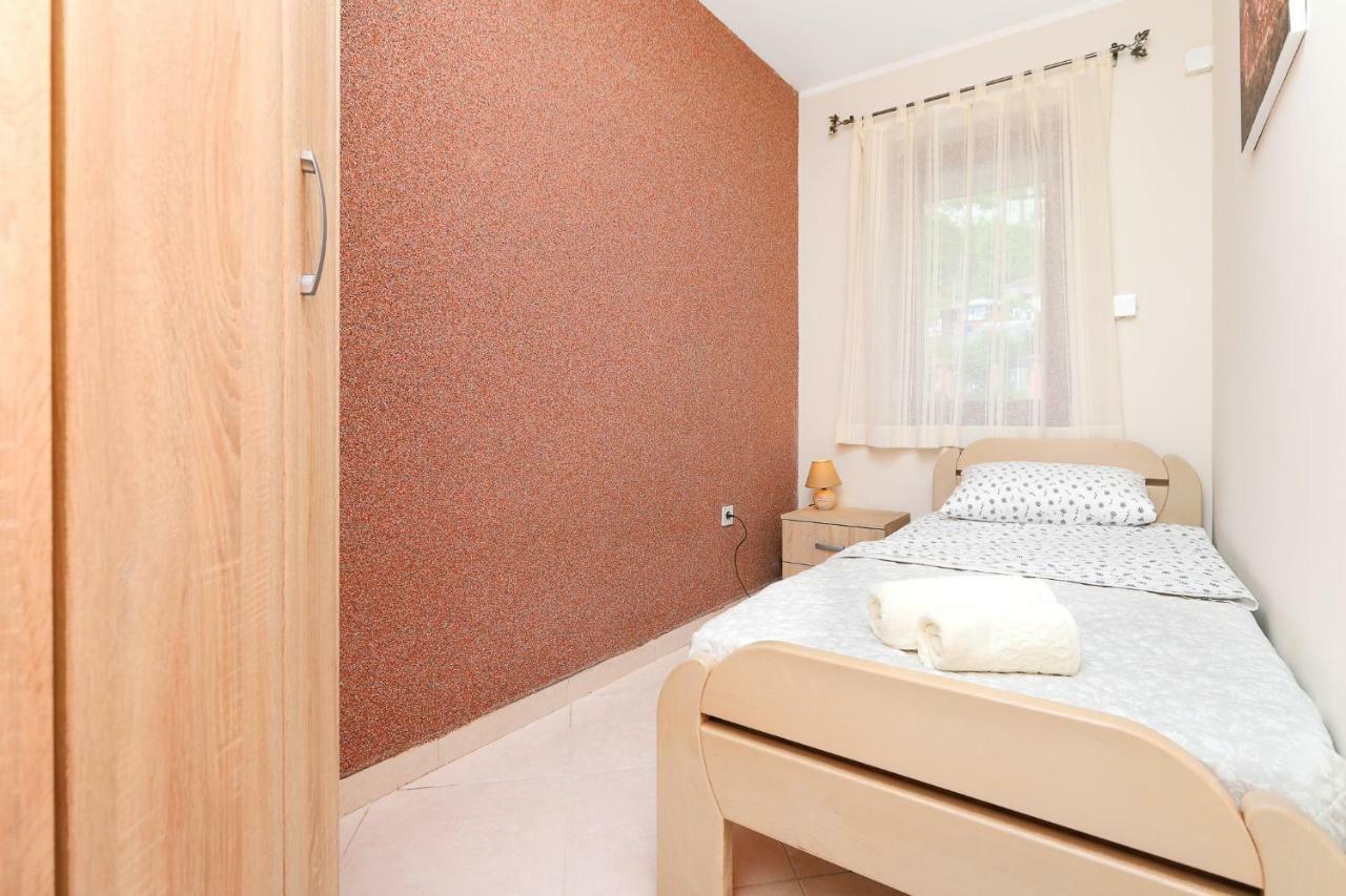 Apartments Donkovic Котор Екстериор снимка